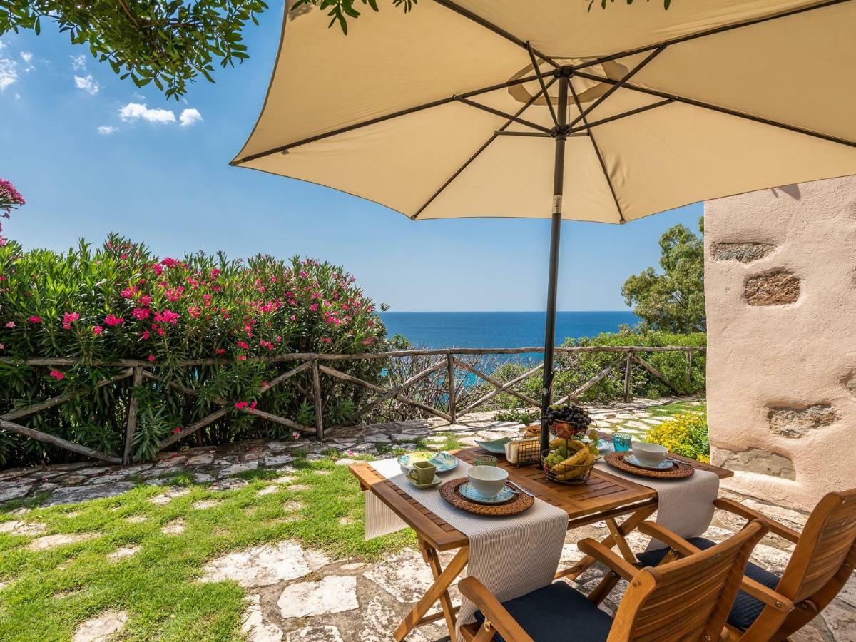 Angolo Di Paradiso Sul Mare Geremèas Exteriör bild